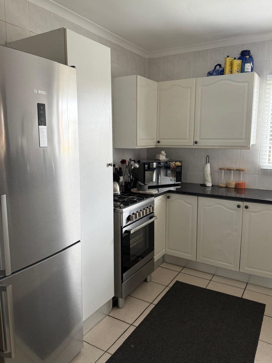 2 Bedroom Property for Sale in King George Park Western Cape